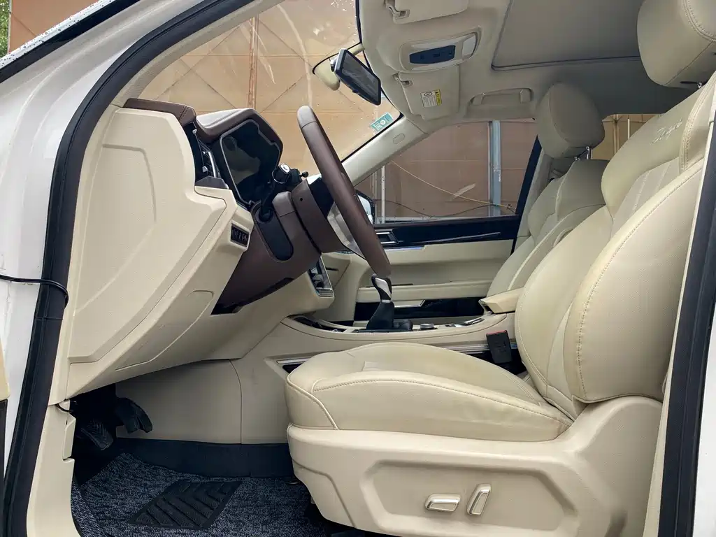 Zotye T700 众泰T700 2017款 1.8 T 手动豪华型