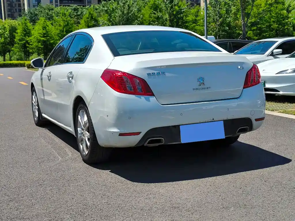 Peugeot 508 2.3 L Roland · Garros