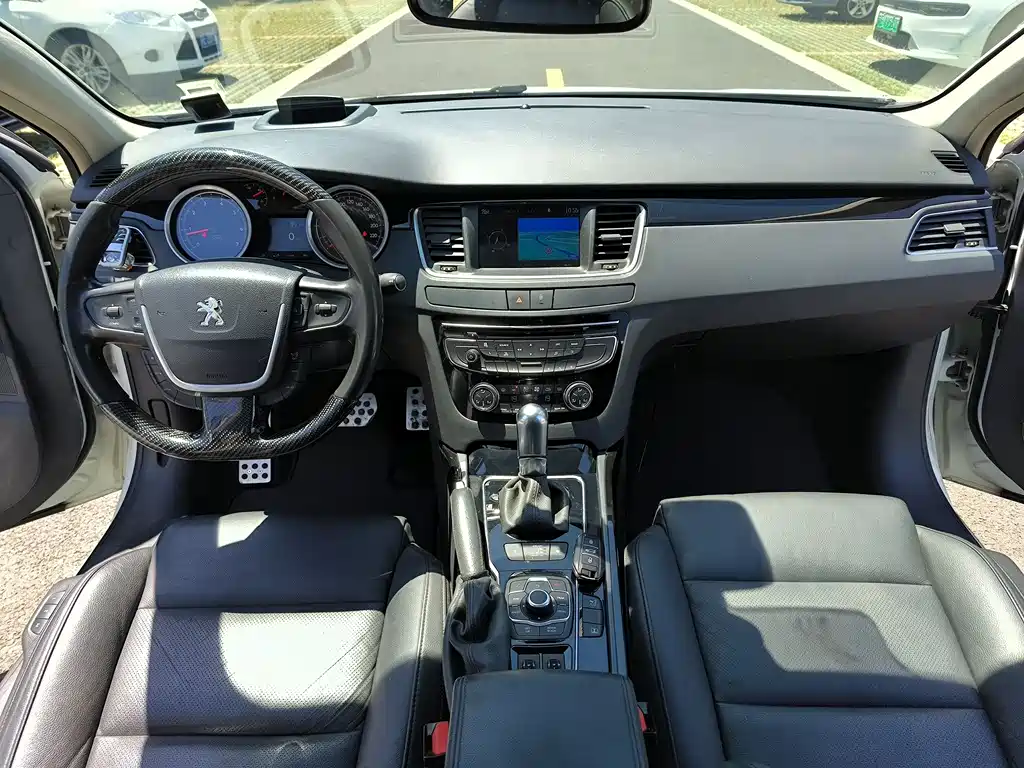 Peugeot 508 2.3 L Roland · Garros
