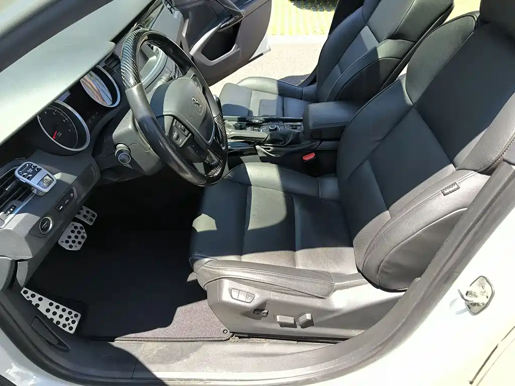 Peugeot 508 2.3 L Roland · Garros