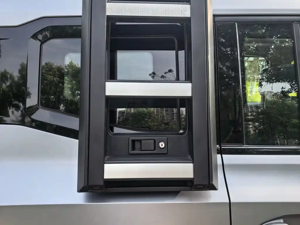 Jetour Traveller 2.0 T 4 WD Cross PRO