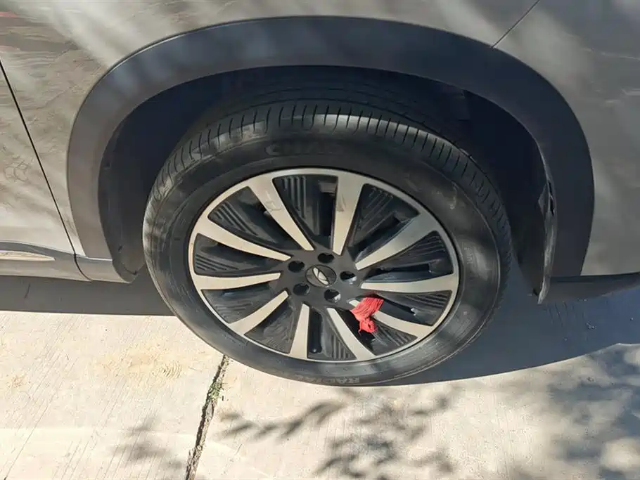 Fengyun T8 风云T8 2025款 1.5 T 130 km 豪华版 5座