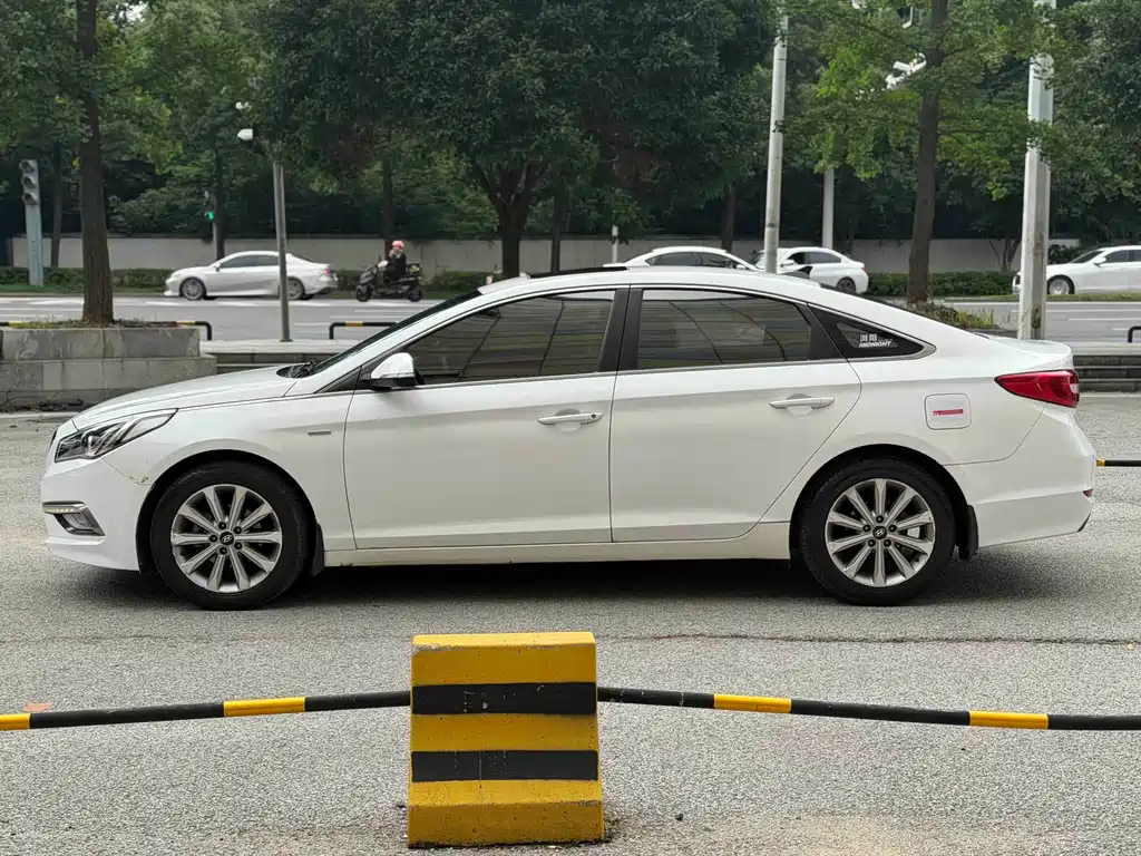 Sonata 2.0 L GLS Intelligent