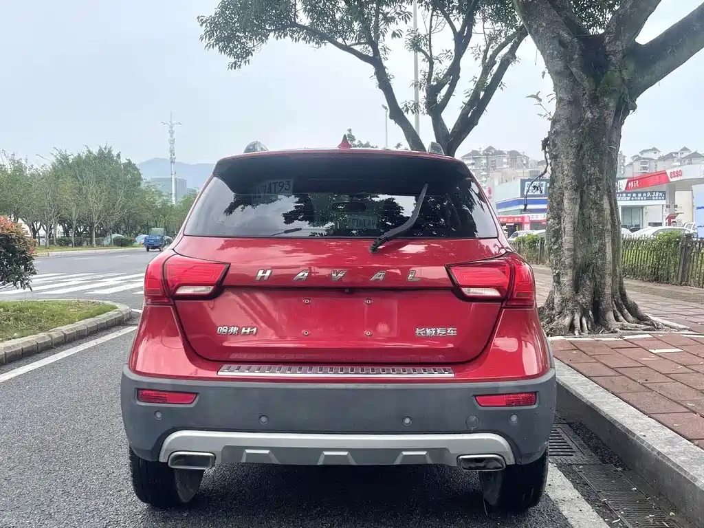 Haval H1 哈弗H1 2016款 蓝标 1.5 L 手动尊贵型