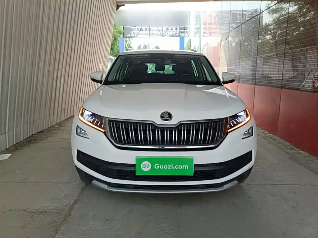 Kodiaq 柯迪亚克 2019款 改款 TSI330 7座两驱豪华优享版 国VI
