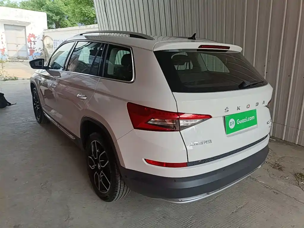 Kodiaq 柯迪亚克 2019款 改款 TSI330 7座两驱豪华优享版 国VI