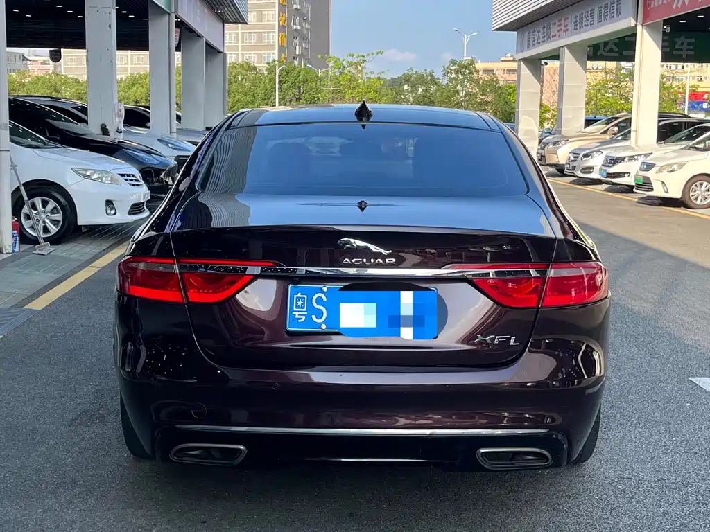 Jaguar XFL XFL 2.0 T 200 PS Elegance