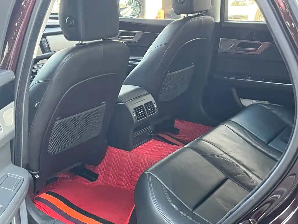 Jaguar XFL XFL 2.0 T 200 PS Elegance