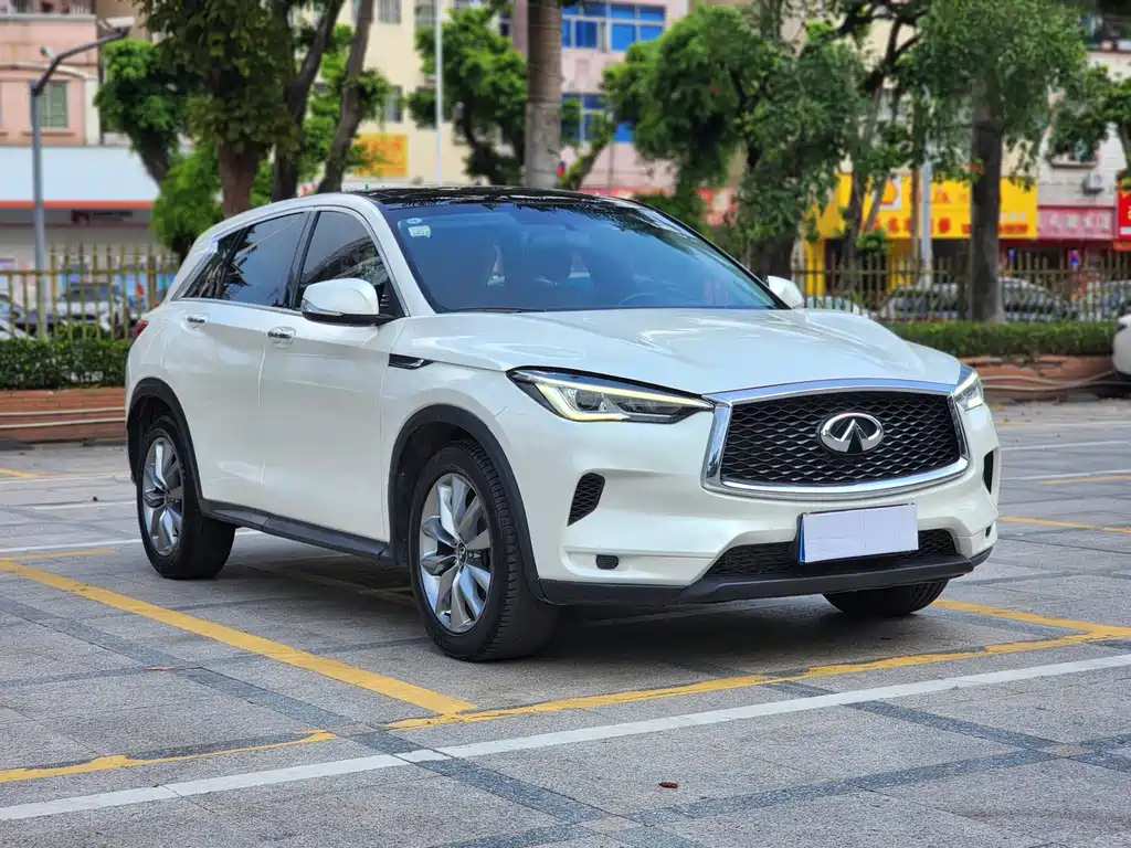 Infiniti QX50 2.0 T 2 WD Elite