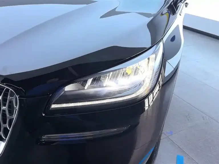 Lincoln Corsair 2.0 T 2 WD Premium