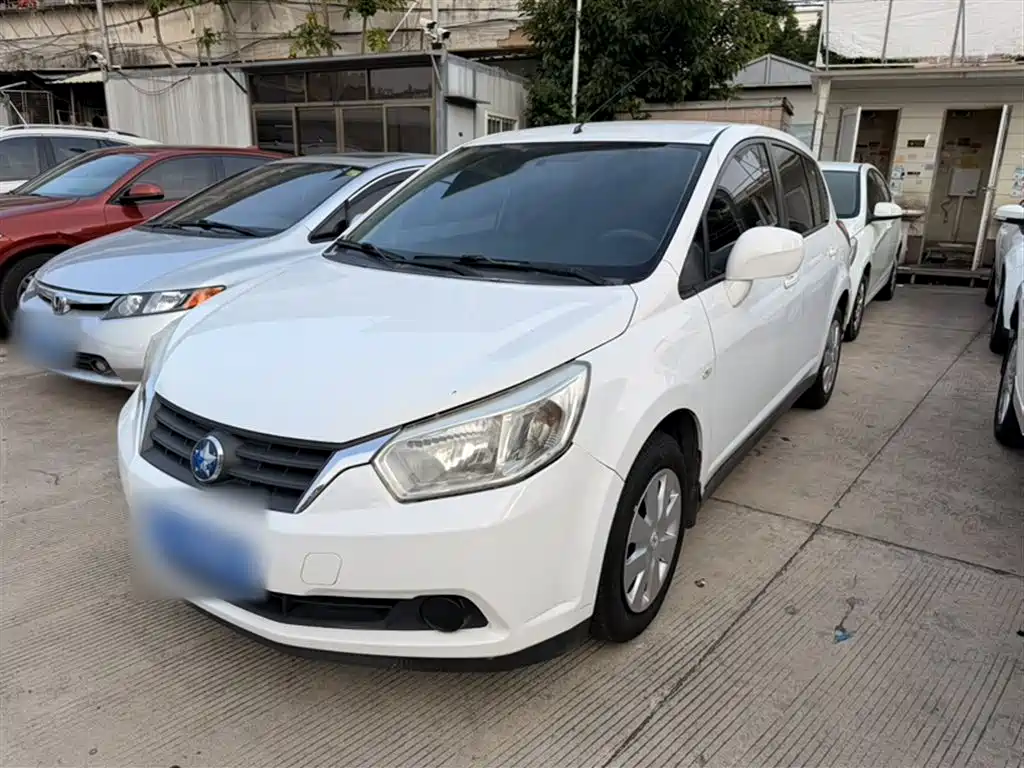 Venucia R50 1.6 L Auto Wonderful