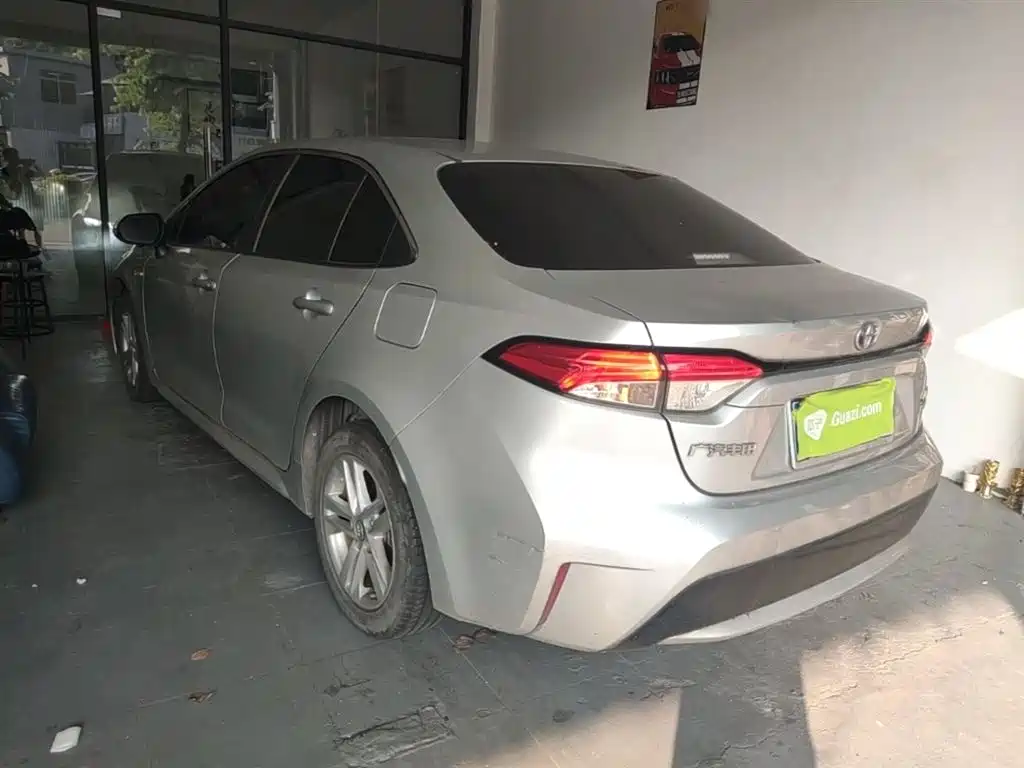 Levin Dual Engine 1.8 H E-CVT Luxury