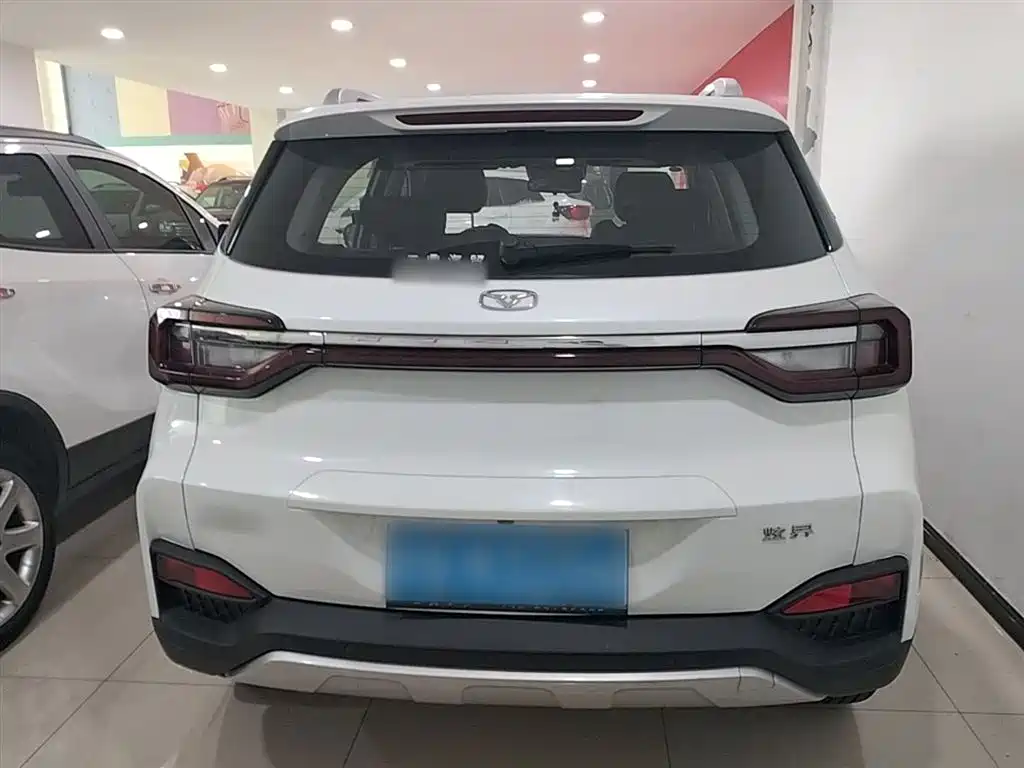 Xuanjie 炫界 2020款 1.5 L CVT耀