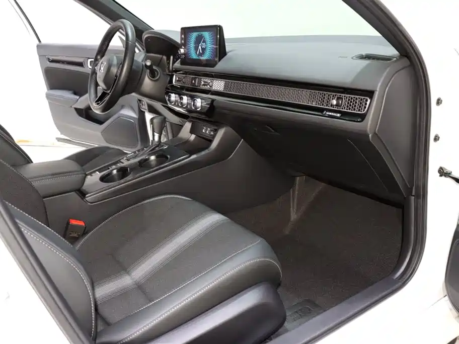 Civic HATCHBACK 240 TURBO CVT Extreme Sharp