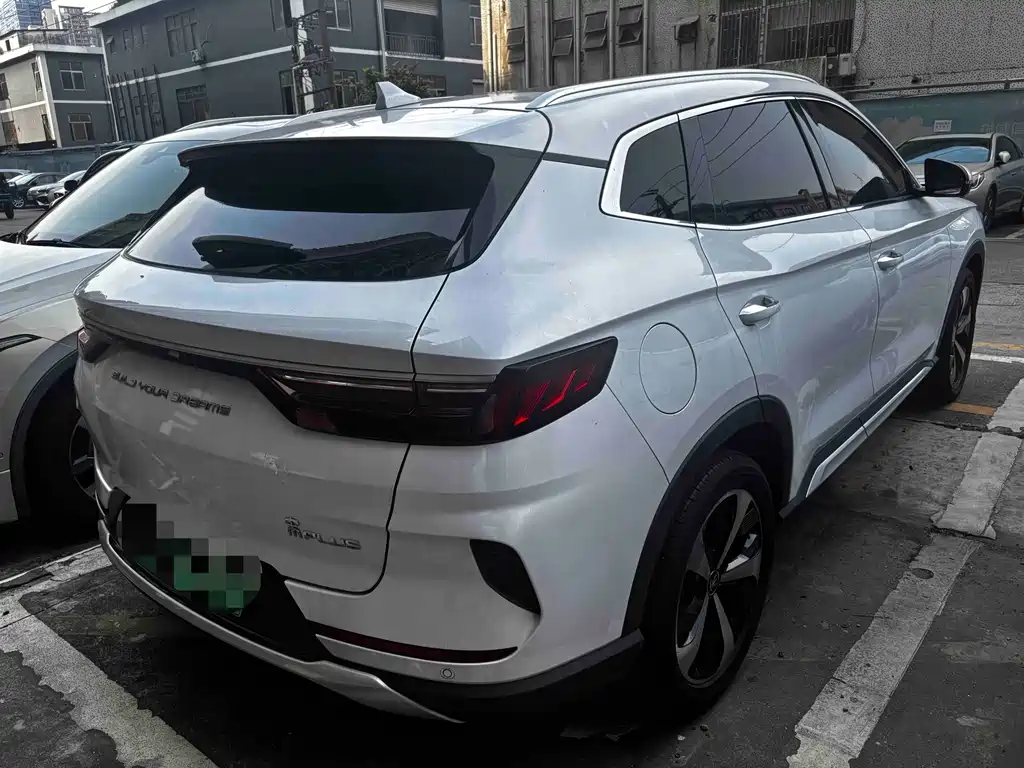 Song PLUS NEV DM-i 110 KM Flagship PLUS
