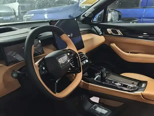 Geely Boyue L 4 th Gen 1.5 TD DCT Splendid