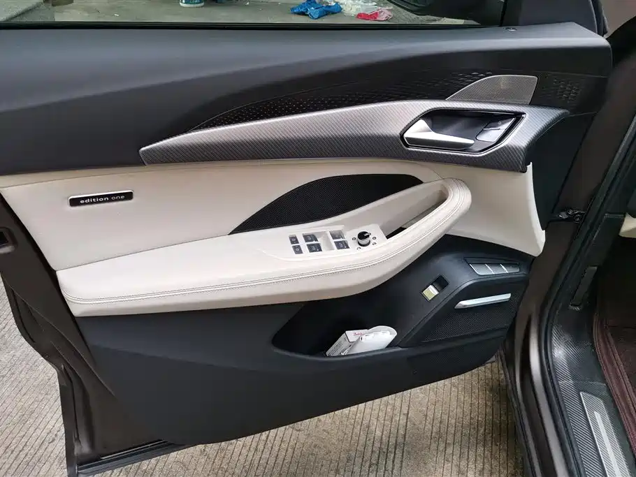 Audi Q6 50 TFSI quattro Lingyun edition one