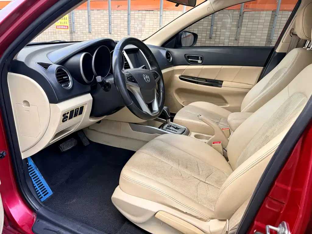 Eado 逸动 2016款 1.6 L 自动领尚型