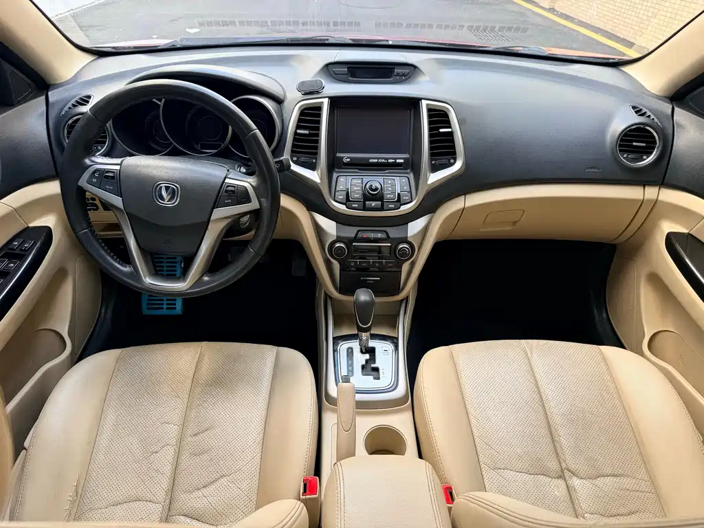Eado 逸动 2016款 1.6 L 自动领尚型