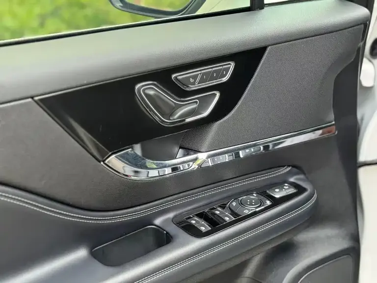 Lincoln Corsair 2.0 T 2 WD Graceful