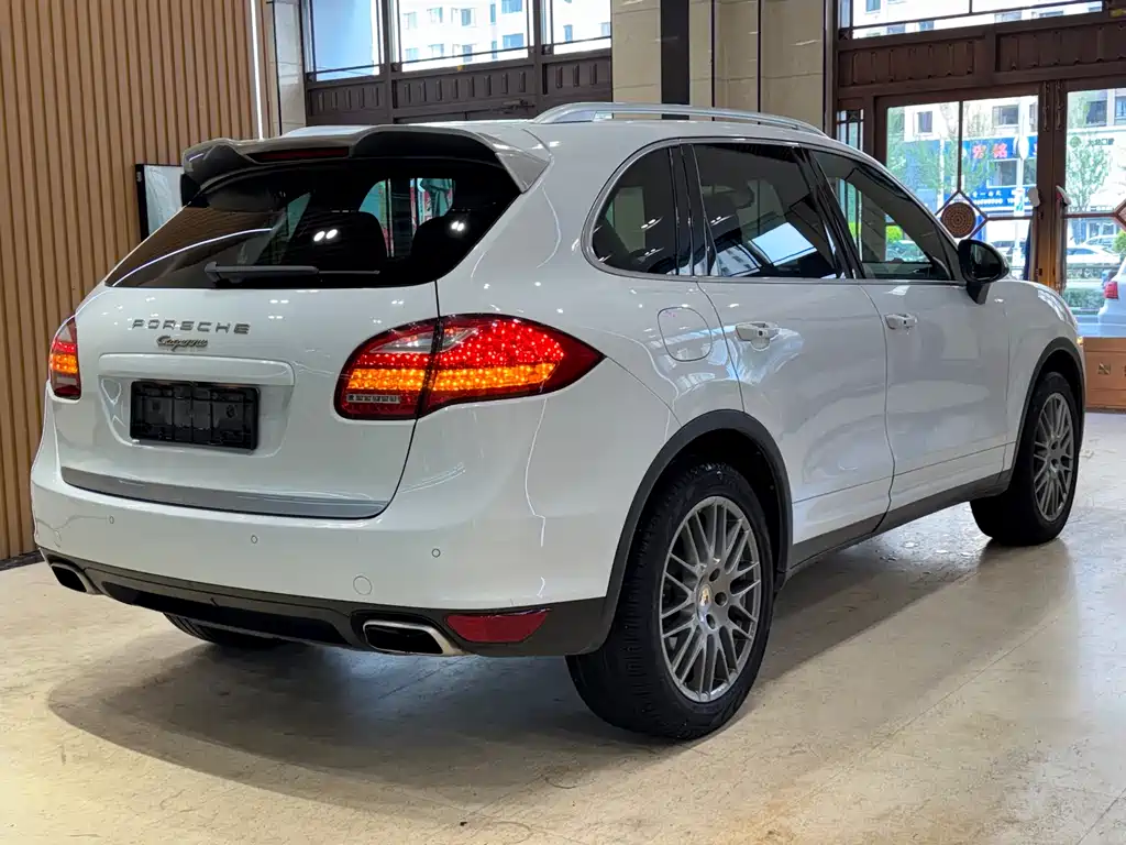 Cayenne Cayenne Platinum Edition 3.0 T