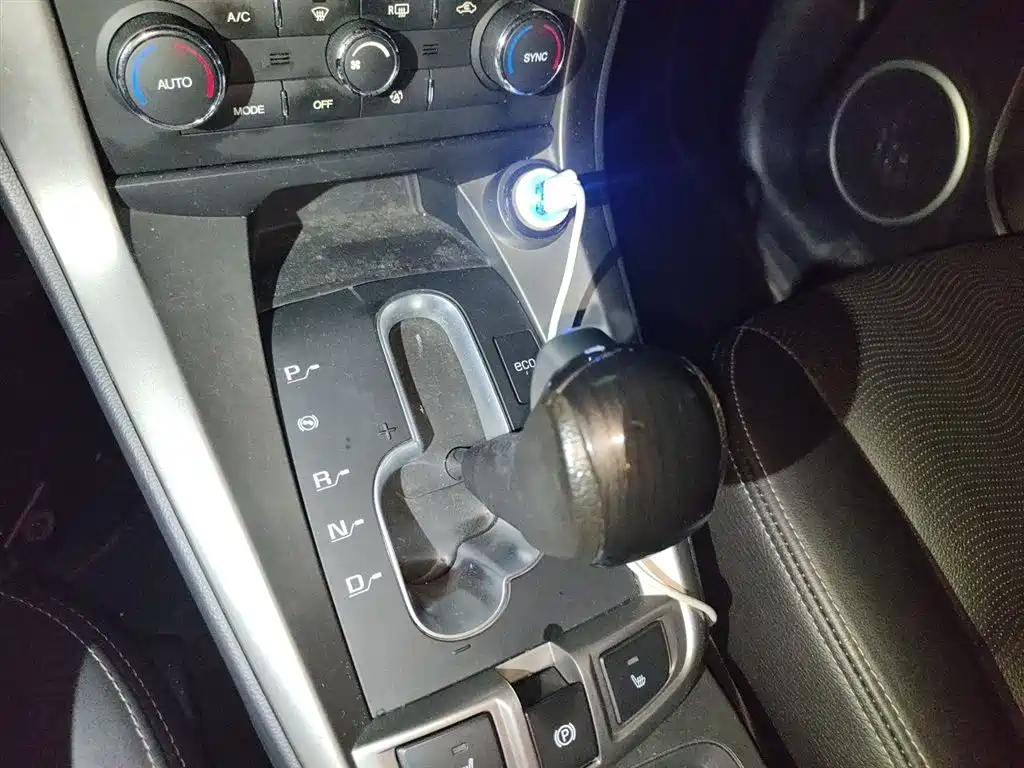 Captiva 2.4 L 4 WD Flagship 7-seat