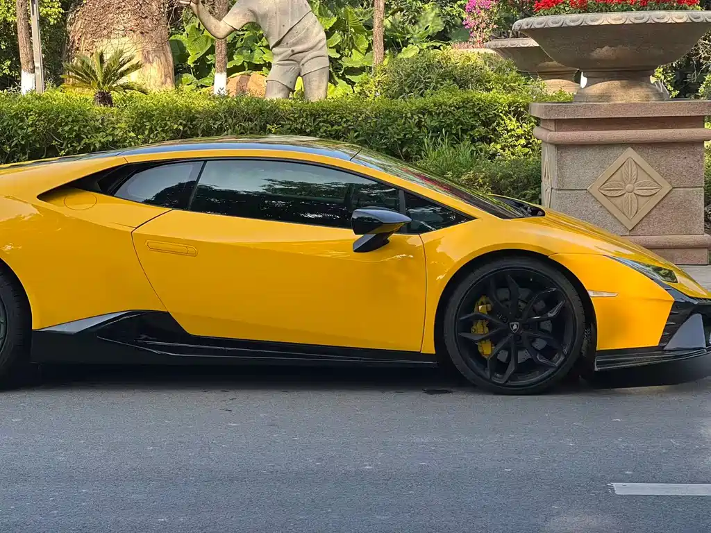 Huracán LP 600-4 Limited