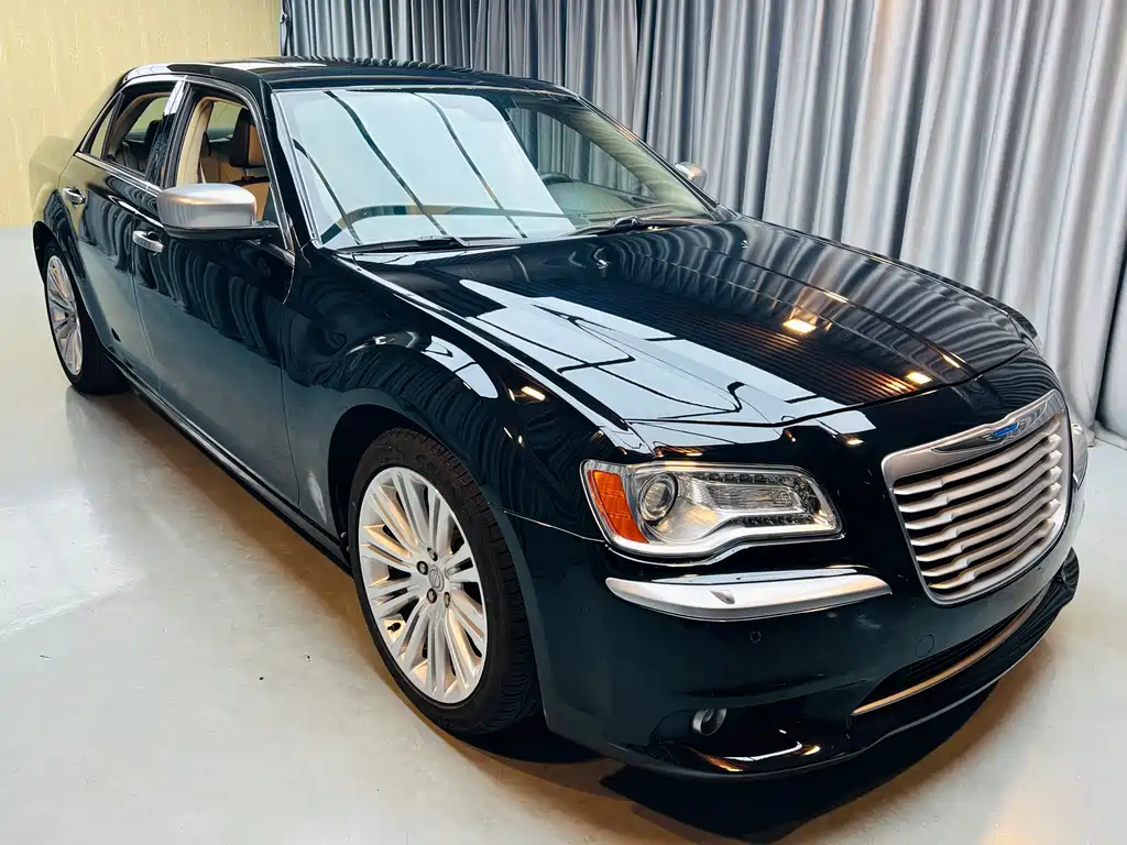 Chrysler 300 C (Import) 3.6 L Supreme
