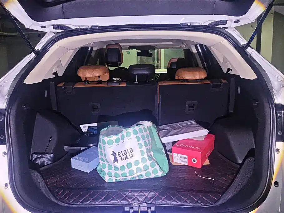 Soueast DX7 1.5 T Auto Glory