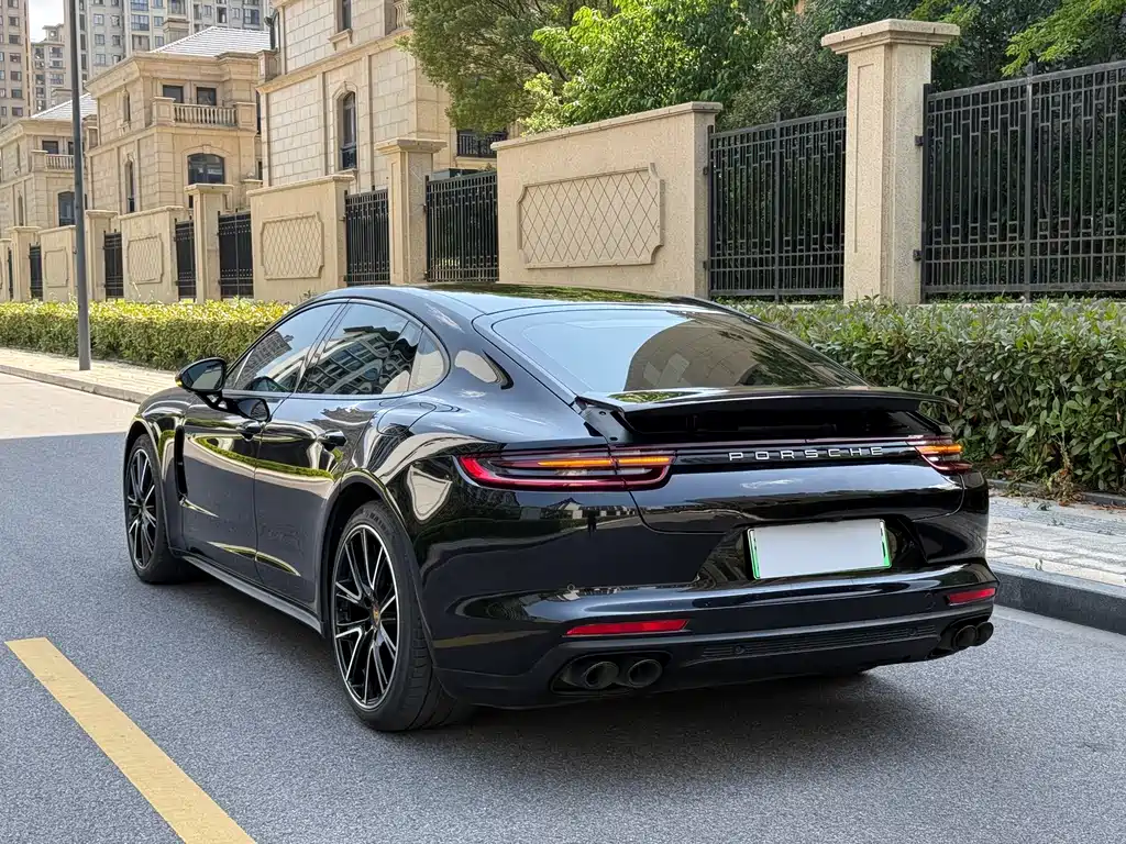 Panamera NEV Panamera 4 E-Hybrid Executive Extended 2.9 T