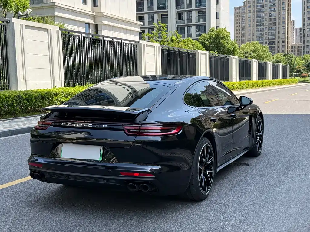 Panamera NEV Panamera 4 E-Hybrid Executive Extended 2.9 T