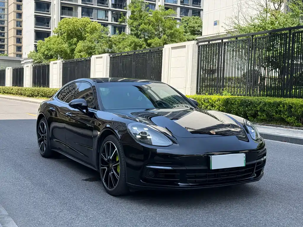 Panamera NEV Panamera 4 E-Hybrid Executive Extended 2.9 T