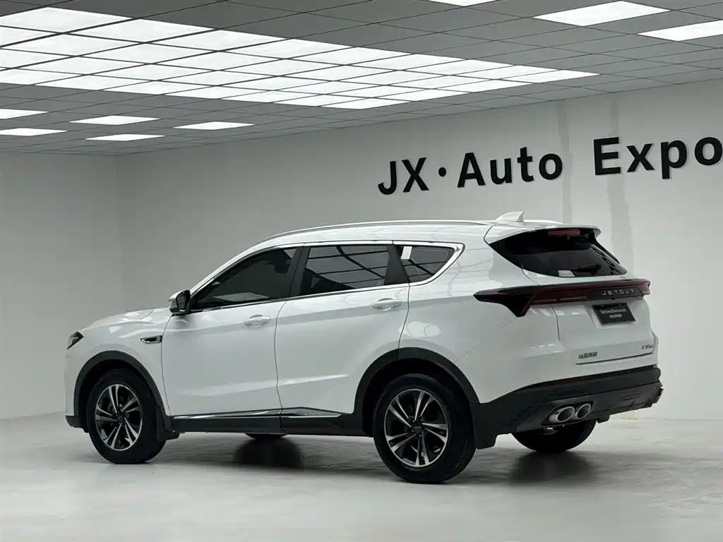 Jetour X70 PLUS 1.5 T DCT Mountain 5-seat