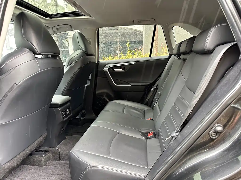 Wildlander 2.0 L CVT 2 WD Luxury