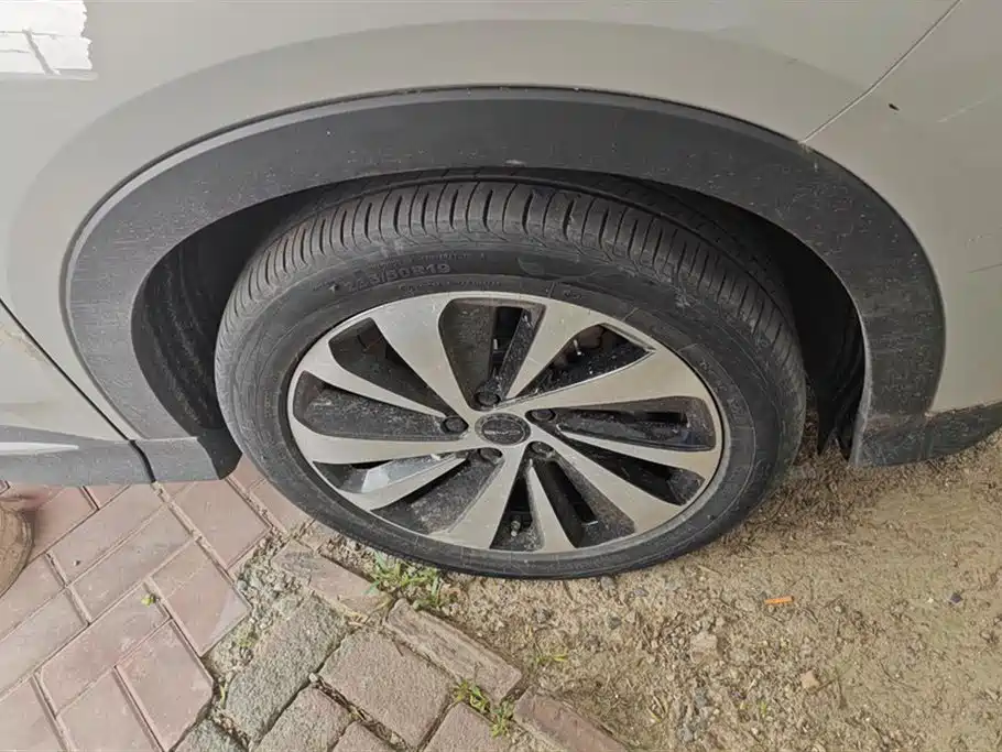 Song PLUS NEV Glory DM-i 150 km Flagship PLUS