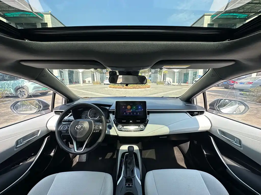 Levin Dual Engine 1.8 H E-CVT Luxury CN-V