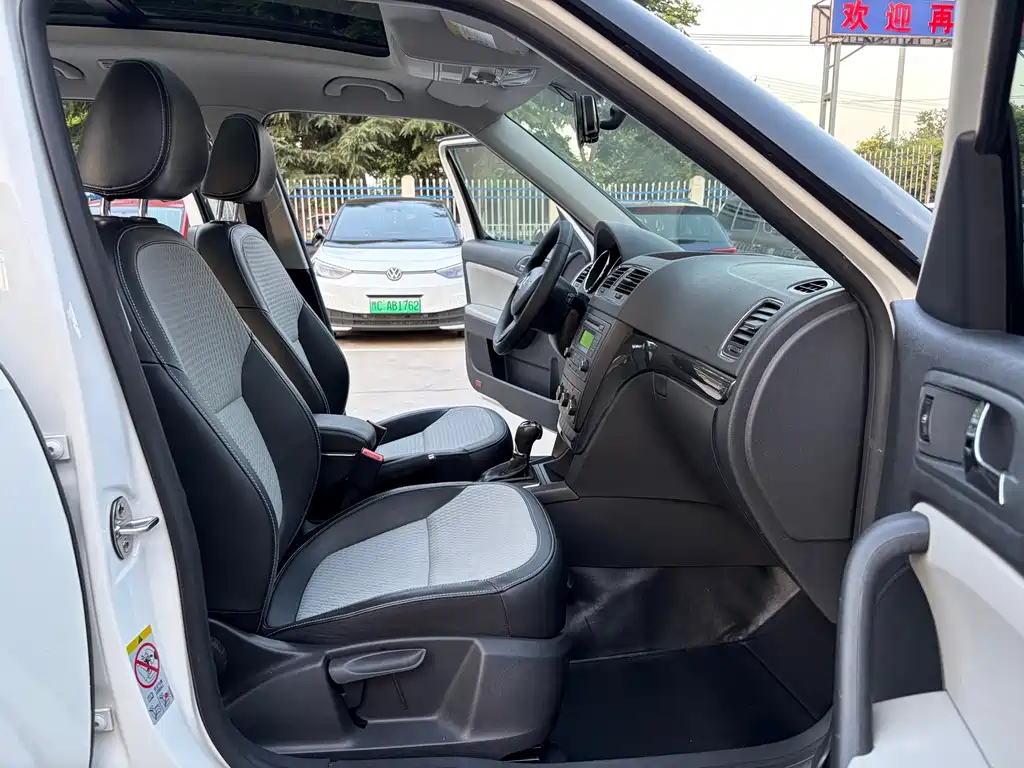 Yeti 1.4 TSI DSG Forward