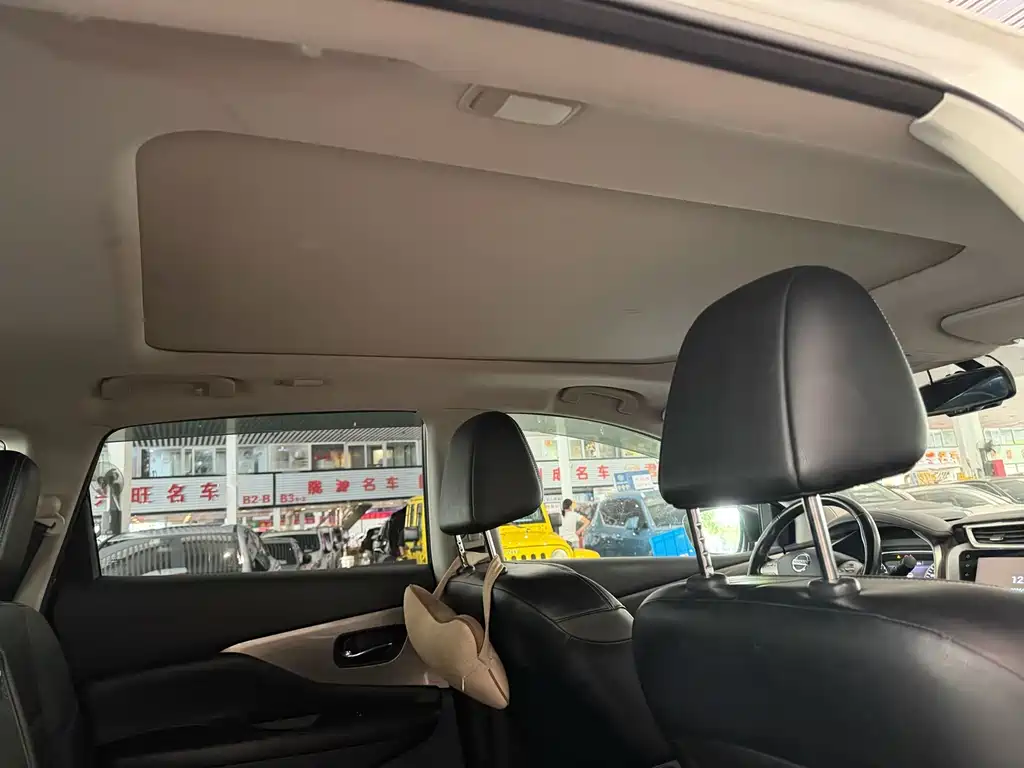 Murano 2.5 L XL 2 WD Connected Luxury CN-VI