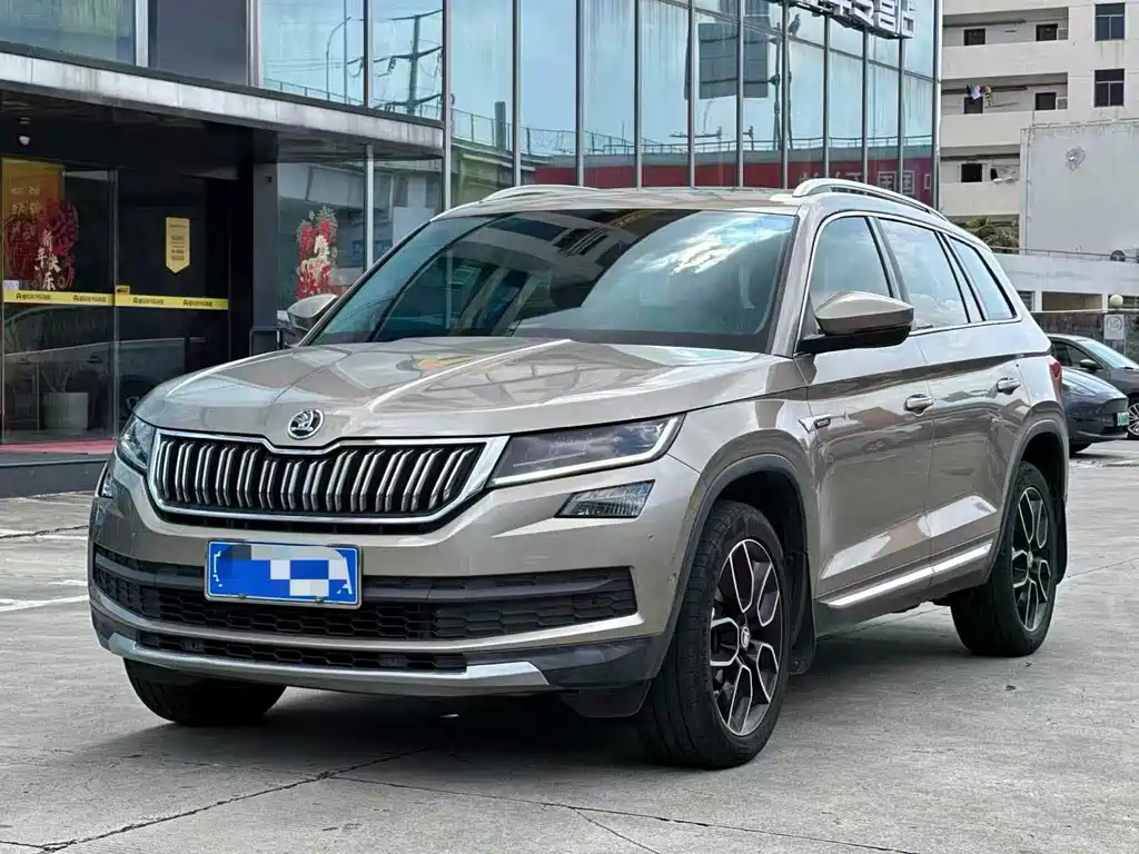 Kodiaq 柯迪亚克 2019款 改款 TSI330 7座两驱豪华优享版 国VI