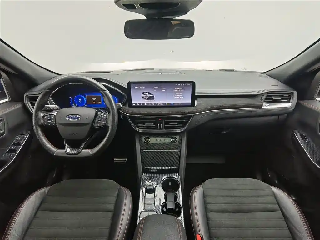 Escape EcoBoost 245 4 WD Indulge ST-LINE