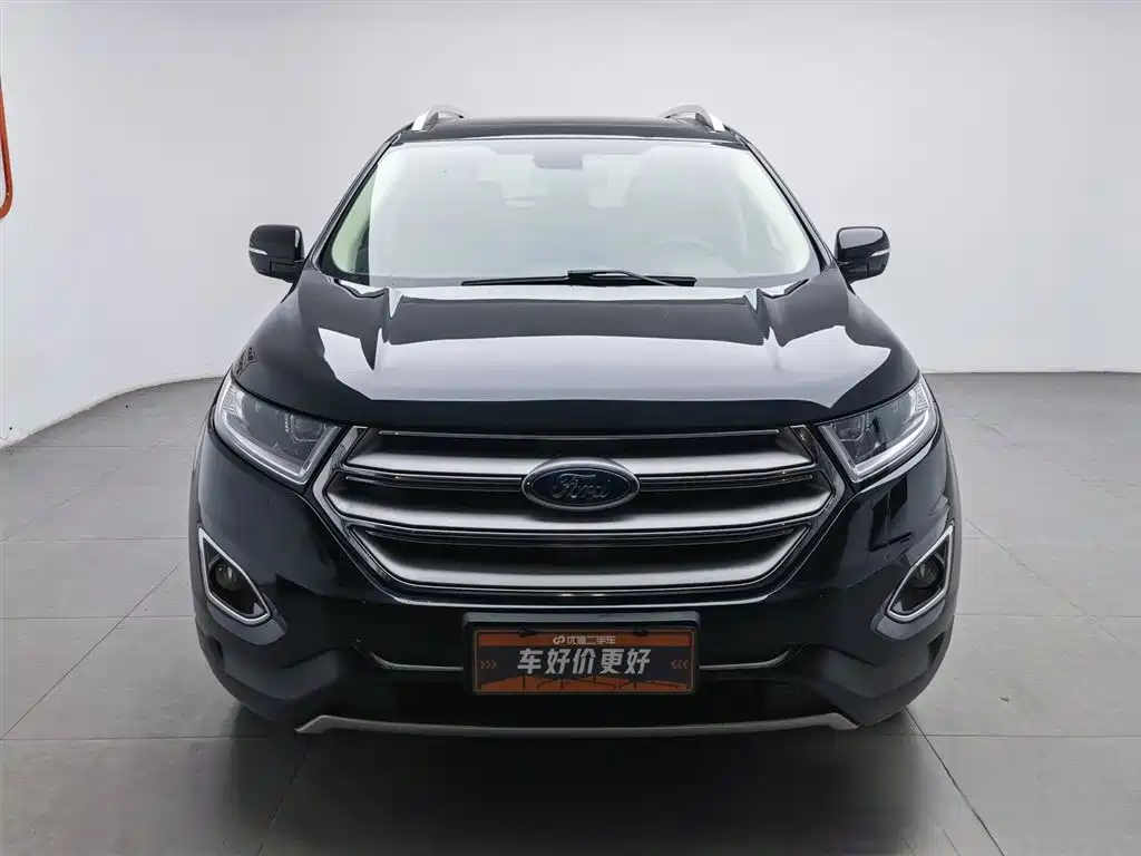 Edge EcoBoost 245 2 WD Grand Sharp 7-seat CN-V