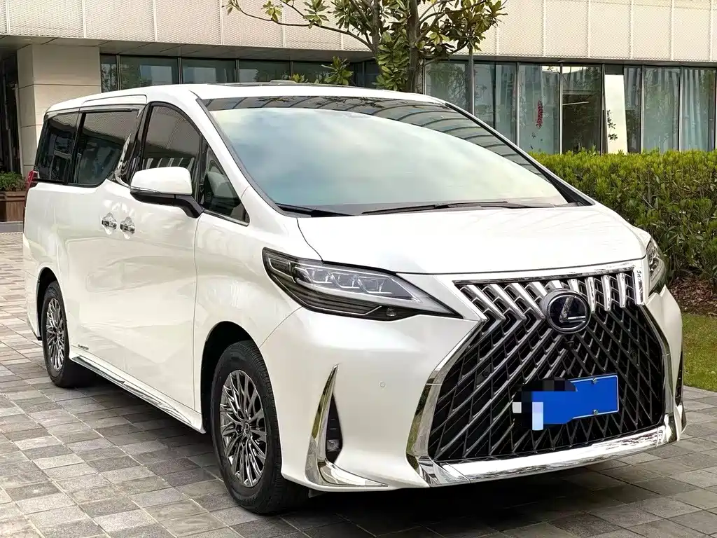 Lexus LM 300 h 7-seat Elegant