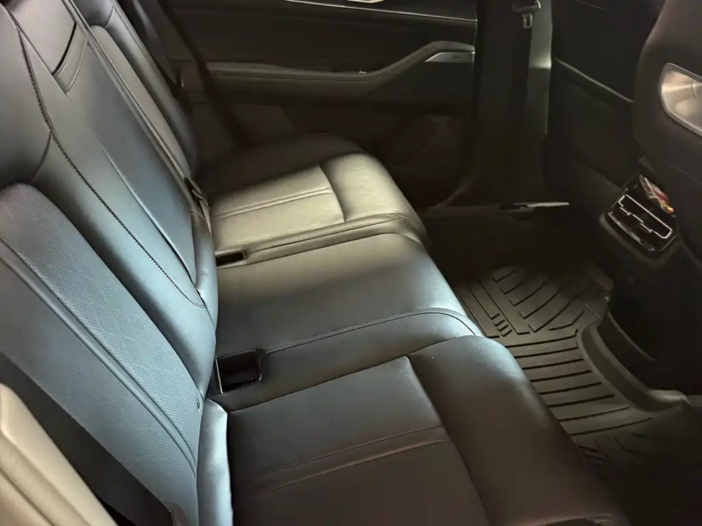 Changan UNI-K 2.0 T 4 WD Joy