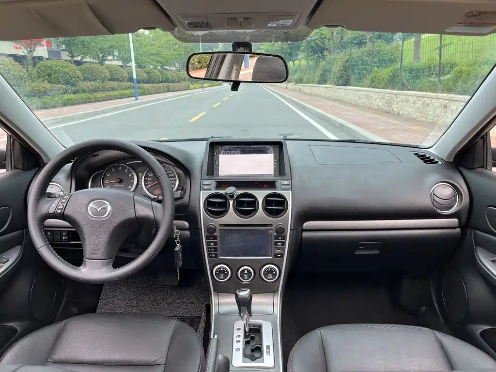 Mazda 6 2.0 L Auto Fashion