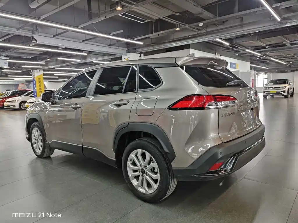 Frontlander 2.0 L CVT Leading