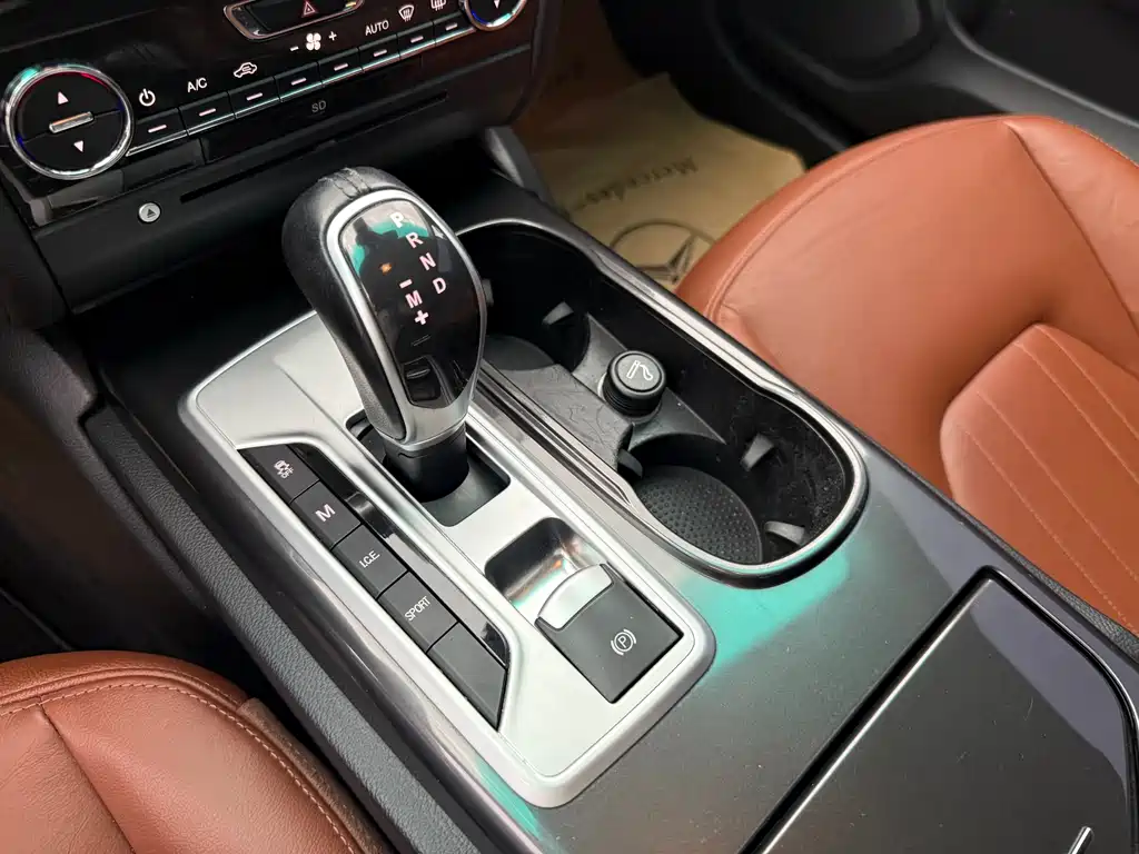 Ghibli 3.0 T Standard
