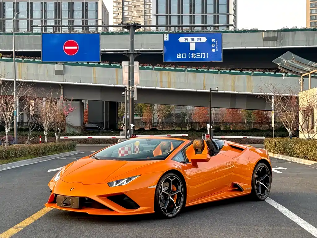 Huracán Huracán EVO RWD Spyder