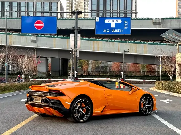 Lamborghini Huracán Huracán EVO RWD Spyder
