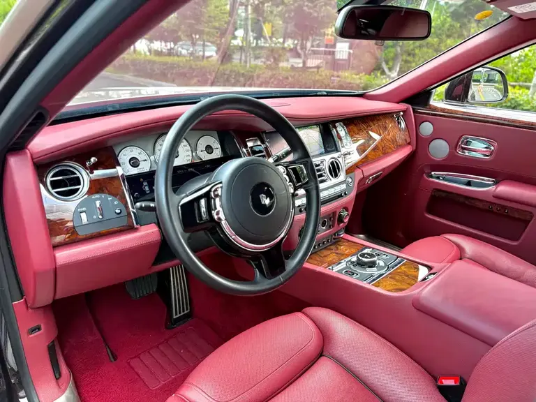 Rolls-Royce Ghost 6.6 T Standard Wheelbase