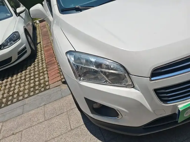 Chevrolet Tracker 1.4 T Auto 2 WD Luxury